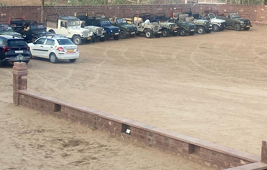 Camel cart and Jeep safari